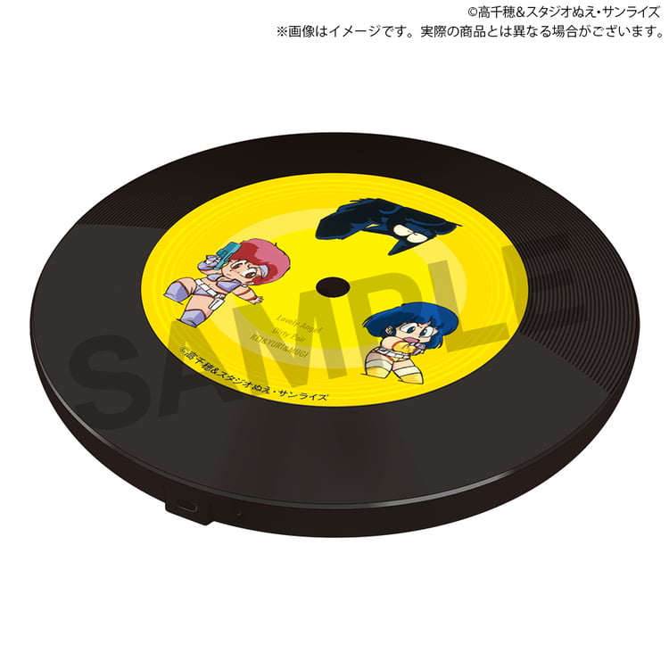 TVアニメ『ダーティペア』40周年記念展　レコード型ワイヤレス充電器見本画像3
