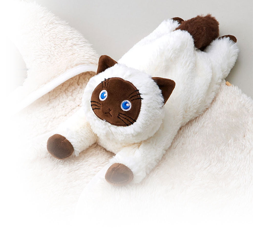 カルピン ぬいぐるみマスコット実物画像(トートバックにぶら下げた画像です)