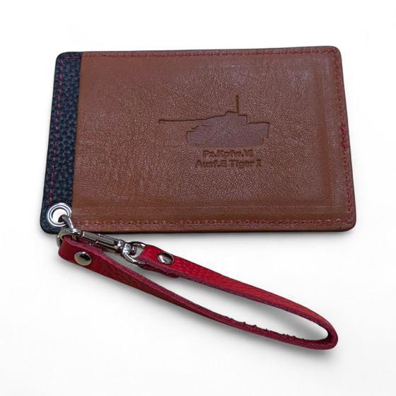 ガールズ＆パンツァー最終章　レザー単パスケース　黒森峰女学園 【オンラインミニミニホビーショー／2026年4月発送】