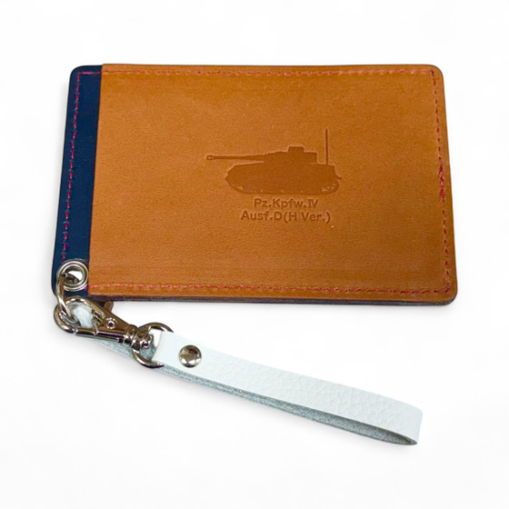 ガールズ＆パンツァー最終章　レザー単パスケース　大洗女子学園 【オンラインミニミニホビーショー／2026年4月発送】