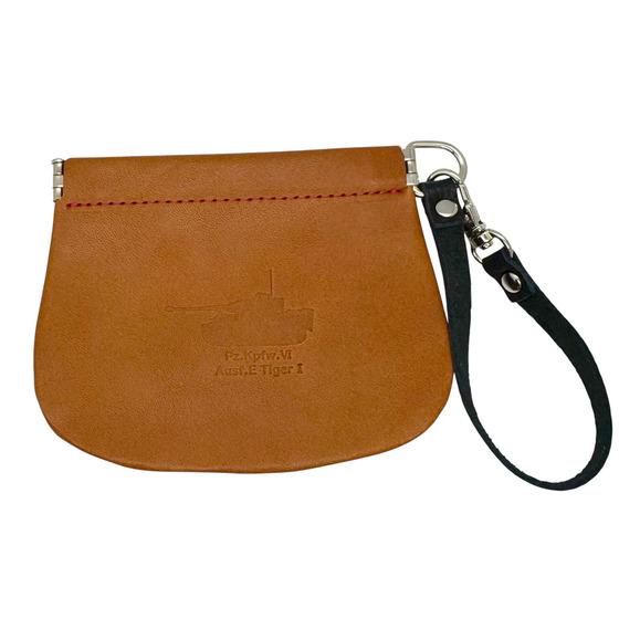 ガールズ＆パンツァー最終章　レザーバネぐち小物入れ　黒森峰女学園 【オンラインミニミニホビーショー／2026年4月発送】