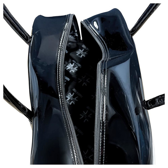 ガールズ＆パンツァー最終章　スポーツエナメルバッグ　黒森峰女学園モデル 【オンラインミニミニホビーショー／2026年4月発送】