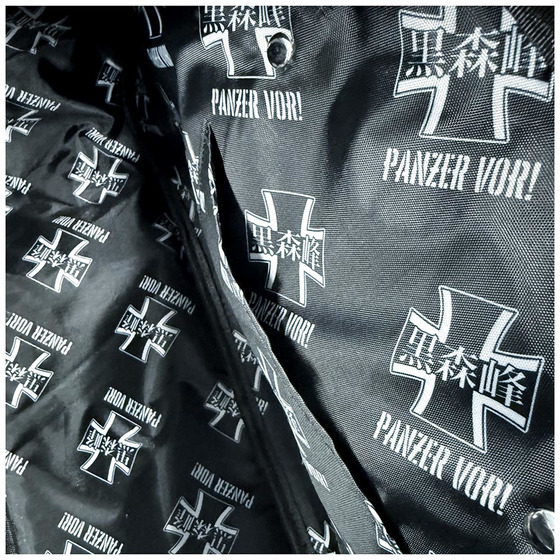 ガールズ＆パンツァー最終章　スポーツエナメルバッグ　黒森峰女学園モデル 【オンラインミニミニホビーショー／2026年4月発送】