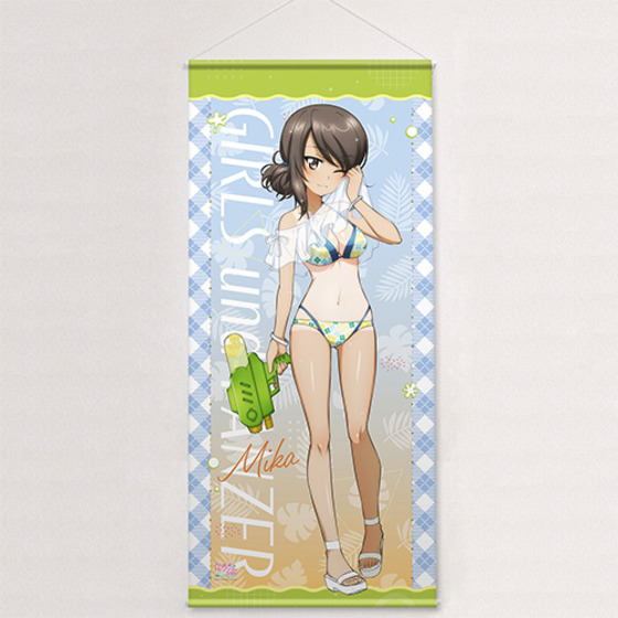 [ガールズ＆パンツァー　最終章]描き下ろし特大タペストリー（ミカ／水鉄砲 ※日焼けVer.）※期間限定特典ポストカード付き 【オンラインミニミニホビーショー／2026年4月発送】