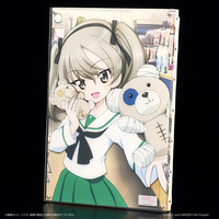 ガールズ＆パンツァー -月刊戦車道 編集部 PRESENTS- レイヤードグラフ展 P6サイズ レイヤードグラフ(R)【劇場版10周年記念イラスト ～Oarai Memories～ 島田愛里寿】